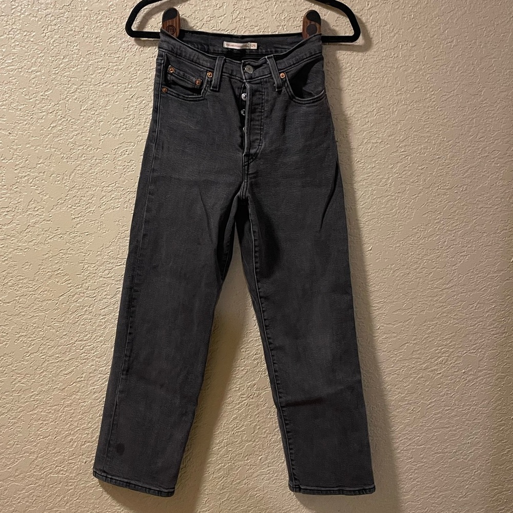 Levis Ribcage Straight Ankle Jeans